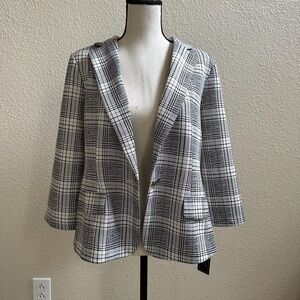 *NEW* Plaid Women's Blazer